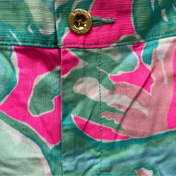 Lilly Pulitzer Buttercup Scallop Billy Blue Shorts Size 16 - Picture 7 of 9